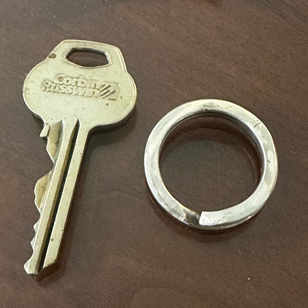 Real Silver Key Ring - Picture 4 of 6
